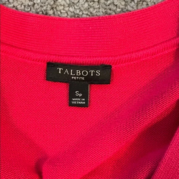 NWOT Talbots Bright Pink Knit Long sleeve Oversized Cardigan. Size Small - Picture 4 of 8